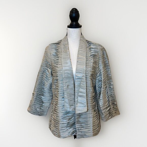 Chicos Blazer Jacket Women’s Size 1 Light Green Metallic Silky Raw Edge - Picture 1 of 15